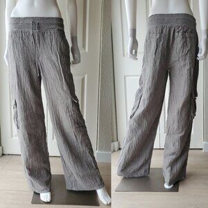 stretchy pull on waist wide leg flare green cotton pants medium